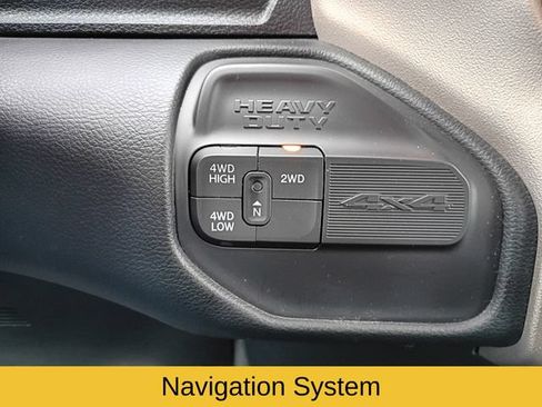 Used 2024 RAM 2500 Laramie AWD/4WD image 15