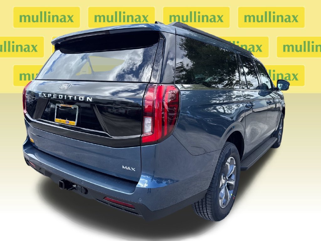 New 2027 Ford Expedition Max Active RWD image 12