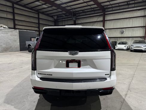 Used 2021 Cadillac Escalade Sport w/ LPO, ONYX Package image 6