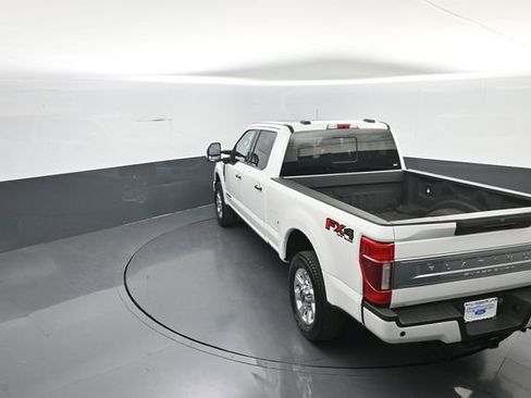 Certified 2022 Ford F250 Platinum image 24
