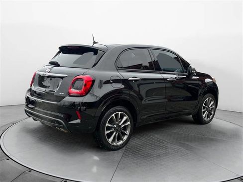 Used 2022 FIAT 500X Pop w/ Sport Appearance Package image 5