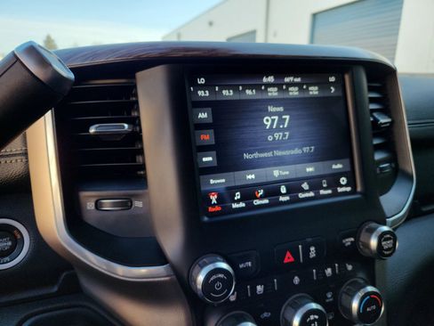 Used 2020 RAM 2500 Laramie image 13