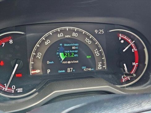 Used 2021 Toyota RAV4 Limited FWD image 7