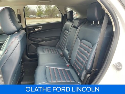 Used 2023 Ford Edge SEL w/ Sport Appearance Package image 28