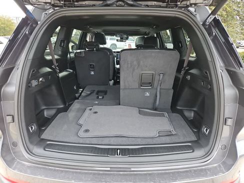 New 2025 Jeep Grand Cherokee L Altitude image 34