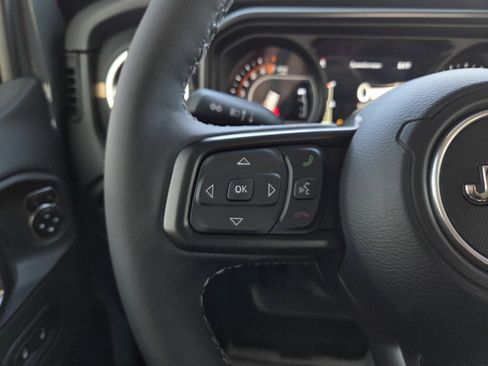 New 2026 Jeep Gladiator Sport image 39