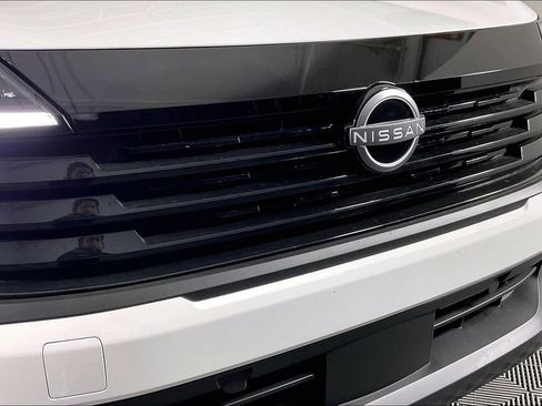 New 2026 Nissan Kicks S image 32