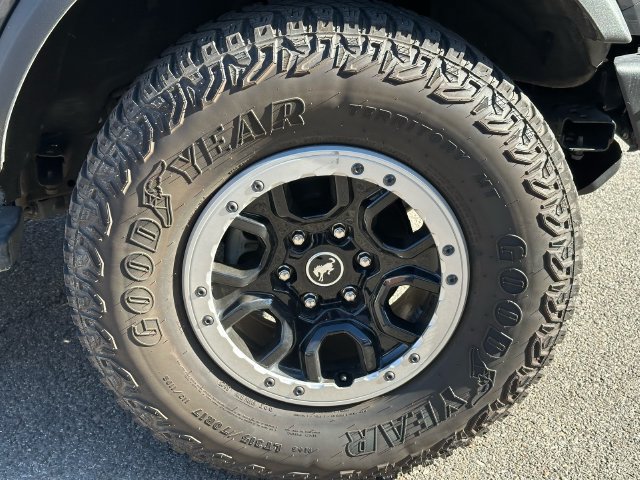 Used 2023 Ford Bronco Outer Banks w/ Sasquatch Package AWD/4WD image 15