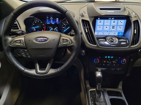 Used 2017 Ford Escape Titanium FWD image 22