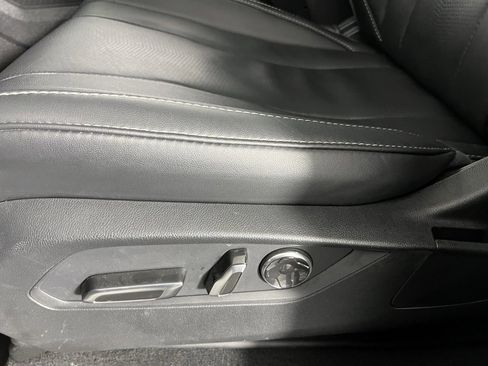 Used 2025 Acura MDX w/ Technology Package image 23