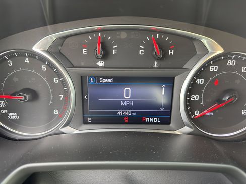 Used 2021 Chevrolet Blazer LT image 2