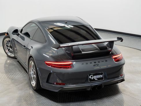 Used 2018 Porsche 911 GT3 RWD image 35