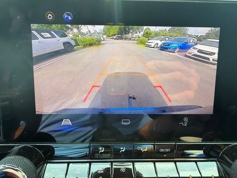 Used 2023 Chevrolet Colorado LT w/ LT Convenience Package RWD image 27