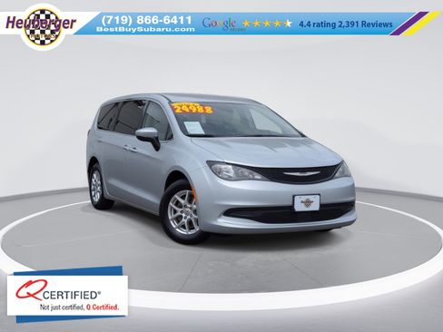 Used 2023 Chrysler Voyager LX FWD image 1