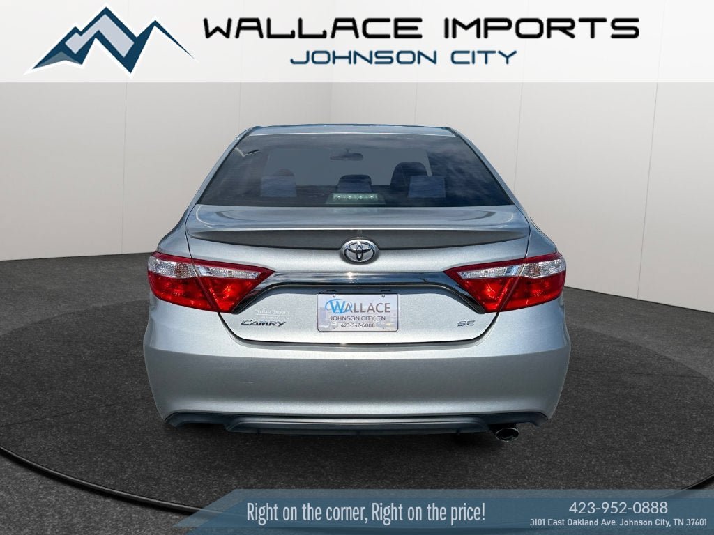 Used 2017 Toyota Camry SE FWD image 4