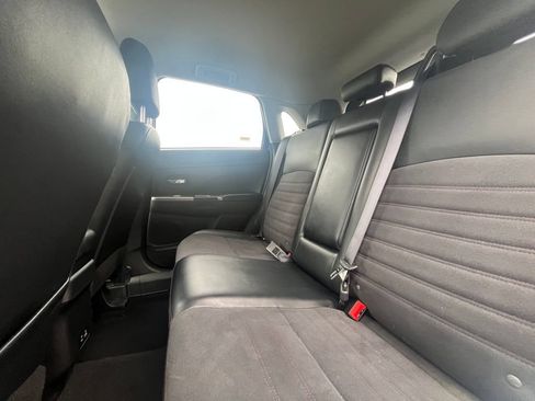 Used 2024 Mitsubishi Outlander Sport SE AWD/4WD image 18
