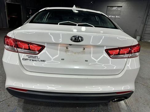 Used 2020 Kia Optima LX FWD image 5