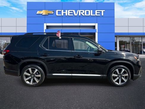 Used 2023 Honda Pilot Elite image 5