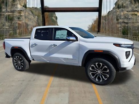 New 2026 GMC Canyon Denali AWD/4WD image 14