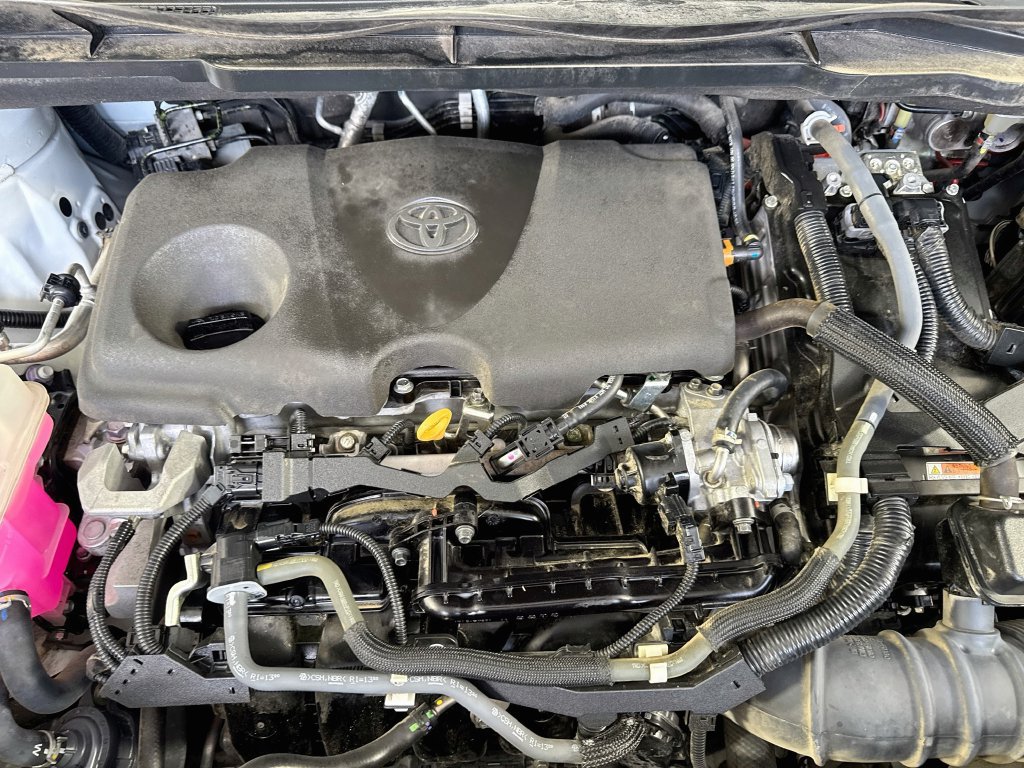 Used 2022 Toyota Sienna Limited FWD image 42