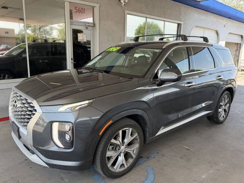 Used 2021 Hyundai Palisade Limited w/ Cargo Package FWD image 4