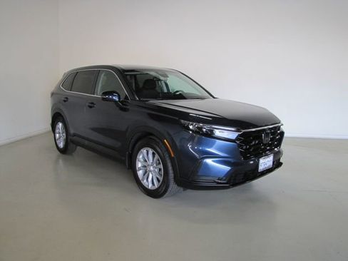 Certified 2025 Honda CR-V EX image 3