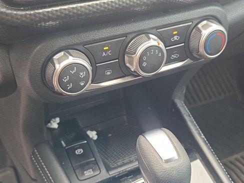 Certified 2024 Nissan Kicks SV FWD image 13