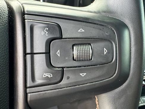 Used 2024 GMC Sierra 2500 AT4 w/ AT4 Premium Plus Package AWD/4WD image 8