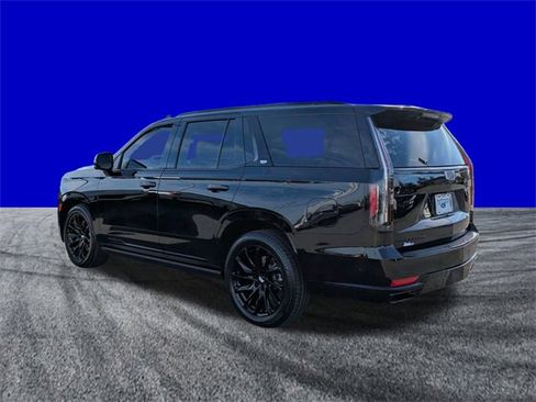 Used 2024 Cadillac Escalade Sport Platinum w/ LPO, ONYX Package image 6