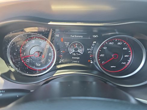 Used 2021 Dodge Charger SXT RWD image 25