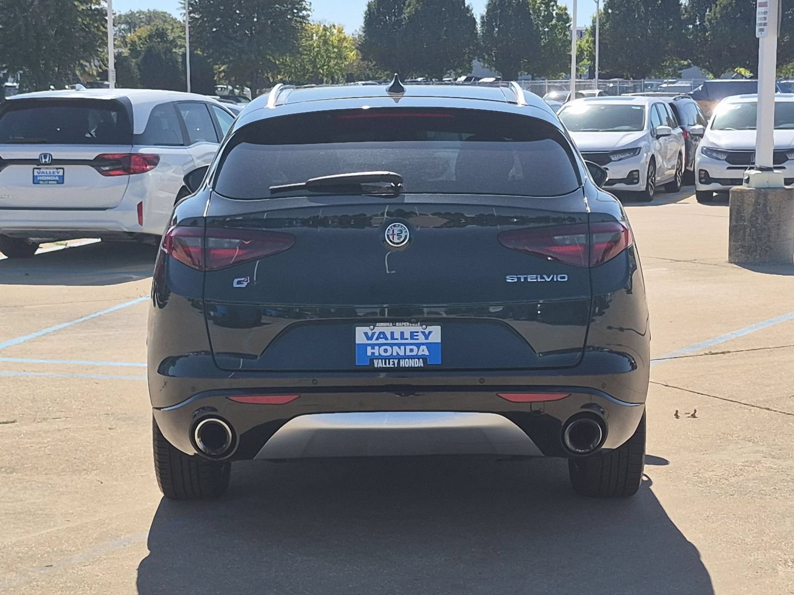 Used 2021 Alfa Romeo Stelvio Ti w/ Active Assist 2 Package TI AWD/4WD image 7