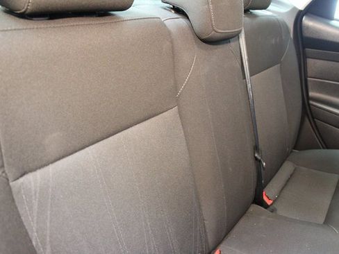 Used 2018 Ford Focus SE image 10