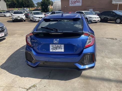 Used 2019 Honda Civic EX image 4