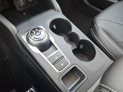 New 2026 Ford Escape SE w/ PHEV Premium Package image 17