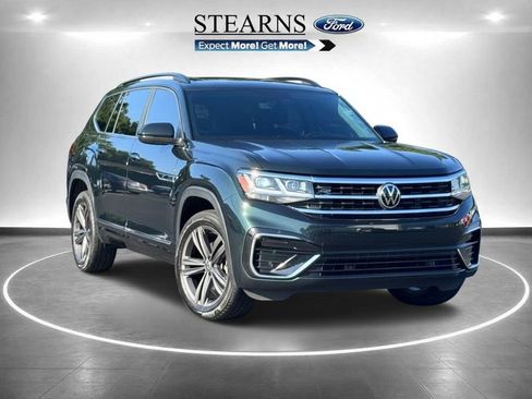 Used 2021 Volkswagen Atlas SE w/ Panoramic Sunroof Package AWD/4WD image 4