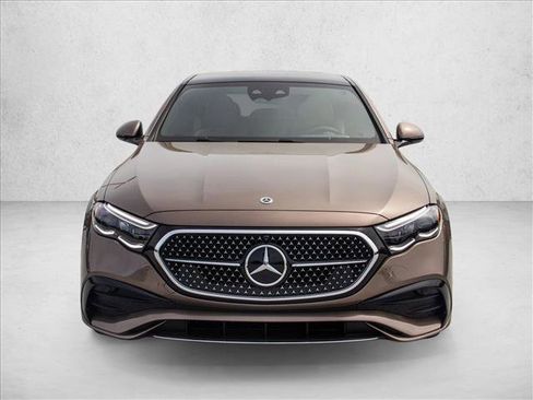 New 2026 Mercedes-Benz E 350 4MATIC Sedan image 2