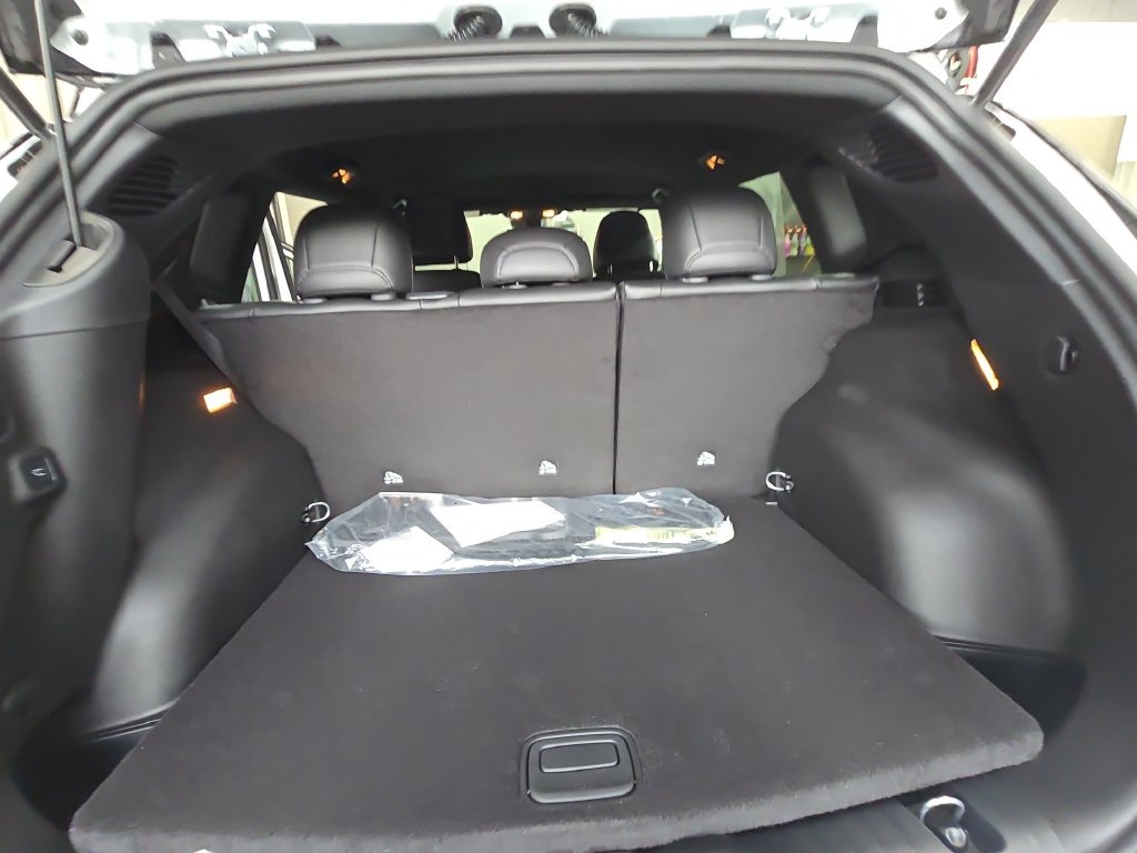 New 2026 Jeep Compass Trailhawk AWD/4WD image 13