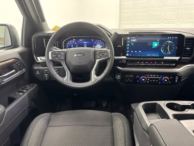 New 2026 Chevrolet Silverado 1500 RST w/ RST Select Package AWD/4WD image 24