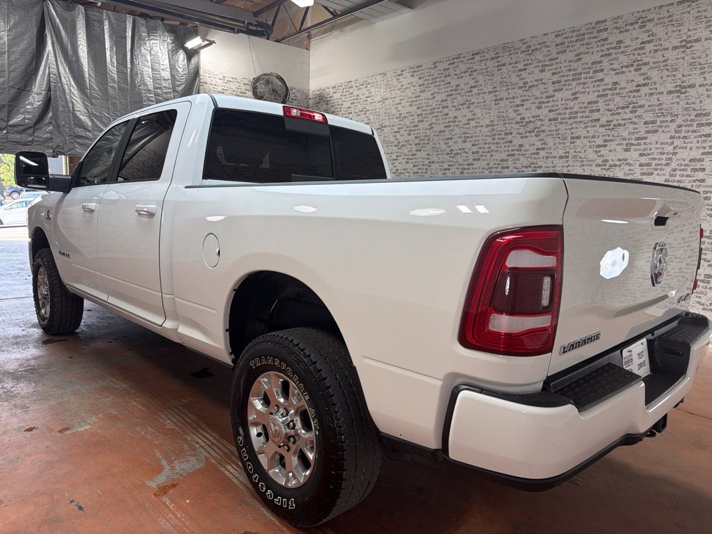 Used 2024 RAM 2500 Laramie AWD/4WD image 5