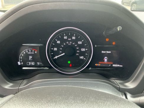 Used 2022 Honda HR-V EX image 19