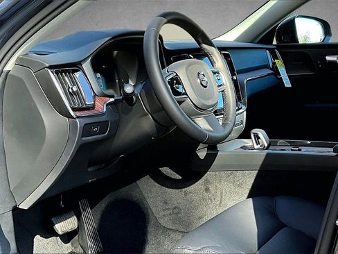 New 2026 Volvo V60 B5 Cross Country Plus w/ Climate Package image 7