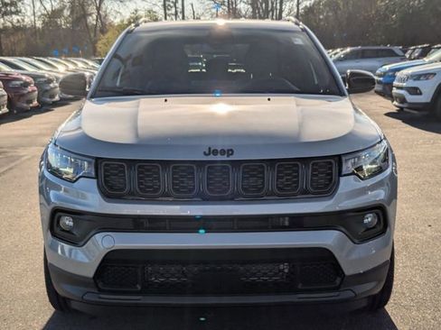 New 2026 Jeep Compass Latitude image 3