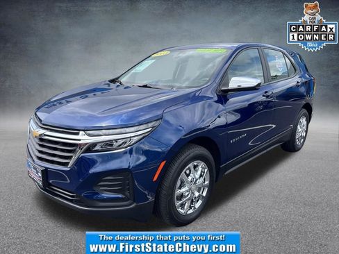Used 2023 Chevrolet Equinox LS w/ Driver Confidence II Package AWD/4WD image 1