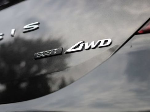 Used 2022 Genesis G70 3.3T AWD/4WD image 28