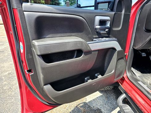 Used 2019 Chevrolet Silverado 2500 LT image 11
