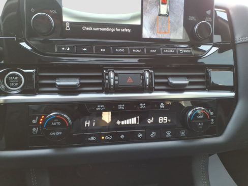 Certified 2024 Nissan Pathfinder Platinum image 22