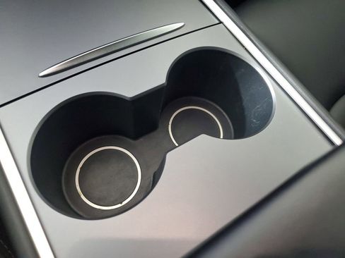 Used 2021 Tesla Model 3 Standard Range Plus image 30