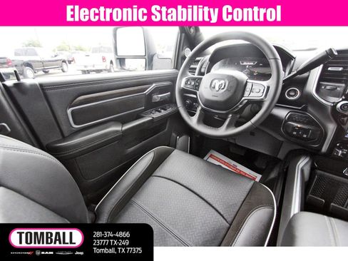 Used 2026 RAM 5500 4x4 Crew Cab w/ Laramie Trim Package image 9