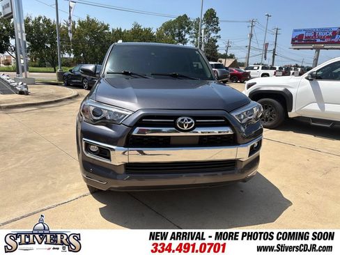 Used 2021 Toyota 4Runner Limited RWD image 3