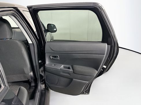 Used 2025 Mitsubishi Outlander Sport AWD image 27